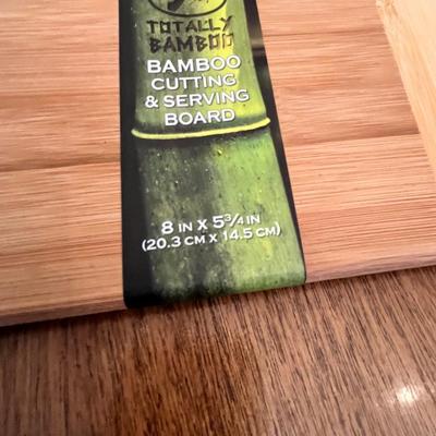 Lot 350 bar sized bamboo cutting boards