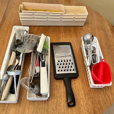 Lot 356 Utensils #2