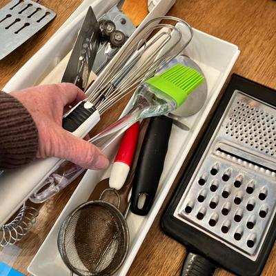 Lot 356 Utensils #2