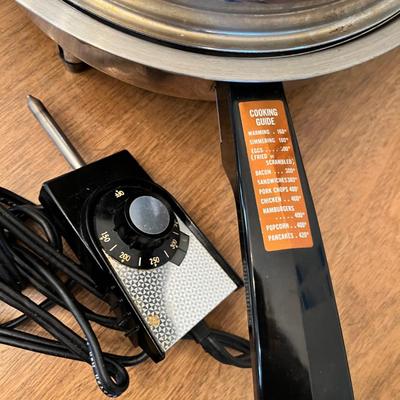 Lot 360 Electric Skillet