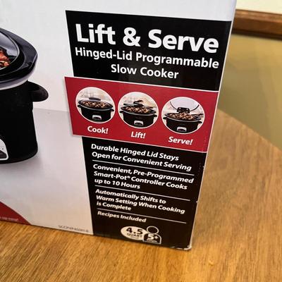 Lot 369 Crock Pot