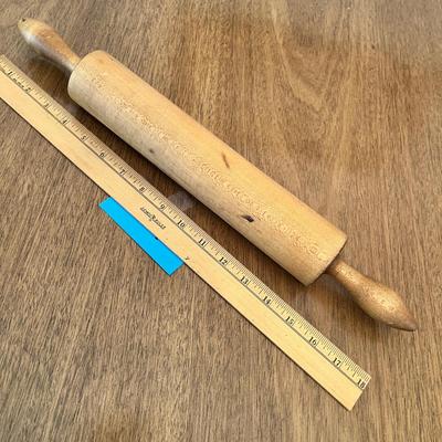 Lot 374 Wood rolling pin
