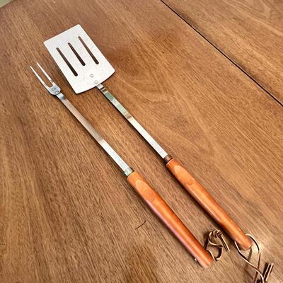 Lot 378 BBQ Utensils
