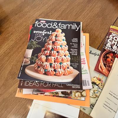 Lot 384 Cook book leaflets