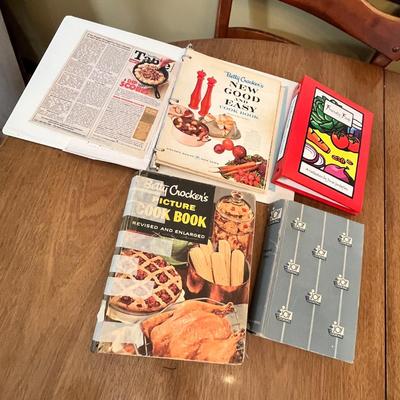 Lot 387 Vintage cookbooks