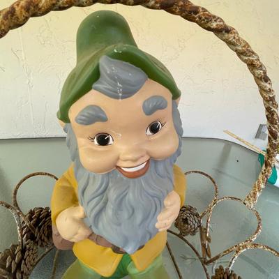 lot 421 Garden Gnome
