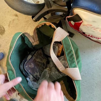 lot 458 Golfing supplies
