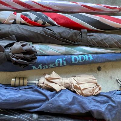 lot 463 Golf Umbrellas