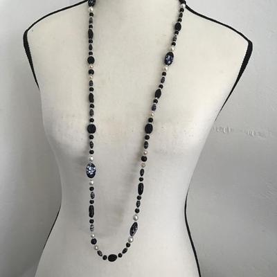 Sale Photo Thumbnail #144: Beautiful vintage black glass beaded necklace. Please see attached photos.