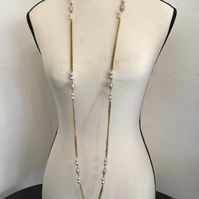 Sale Photo Thumbnail #231: Beautiful vintage, Sarah Coventry, faux pearl and gold tone. Long necklace. Please see attached photos.