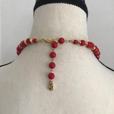 Sale Photo Thumbnail #245: Beautiful Liz, Claiborne, vintage red beaded necklace with gold tone accent. Please see attached photos.