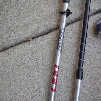 COOLER, ADJUSTABLE WALKING STICKS AND ITEMS FOR FIDO