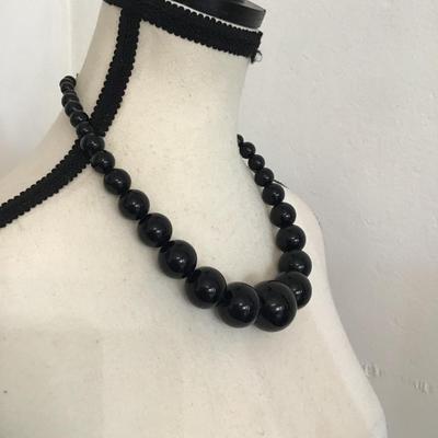 Sale Photo Thumbnail #116: Beautiful chunky black beaded choker style necklace. Please see attached photos.
