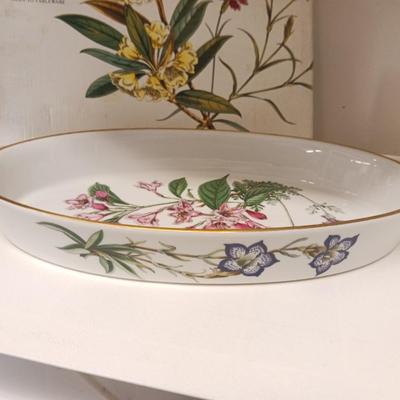 2 SPODE SERVING DISHES