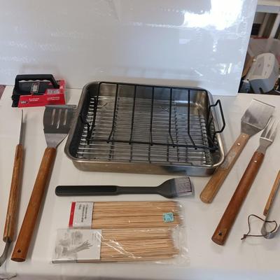 ROASTING PAN, BBQ UTENSILS AND MORE