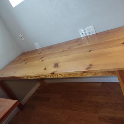 KNOTTY PINE PROJECT TABLE