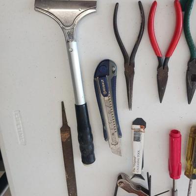 HAND TOOLS