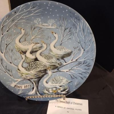 TWELVE DAYS OF CHRISTMAS COLLECTOR'S PLATES (4, 5 & 6)
