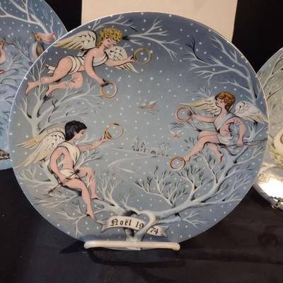 TWELVE DAYS OF CHRISTMAS COLLECTOR'S PLATES (4, 5 & 6)