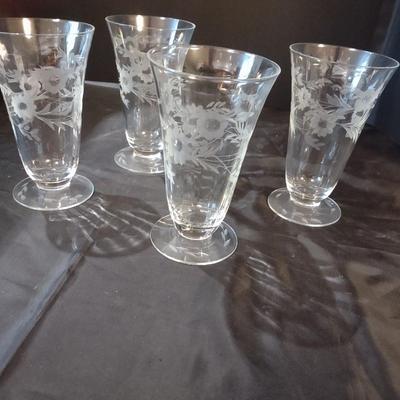4 ETCHED CRYSTAL STEMMED GLASSES