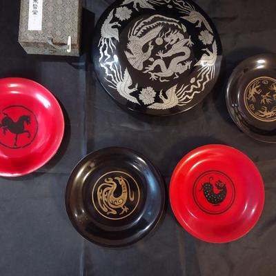 ASAIN DECORATIVE PLATES AND MEDALLION