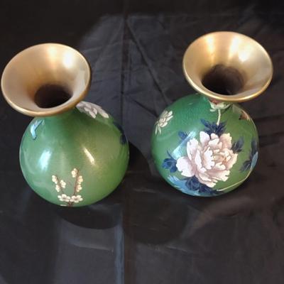 PAIR OF CLOISONNE DECORATIVE VASES