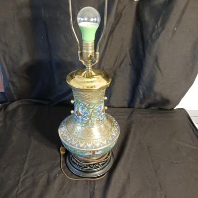 GORGEOUS CLOISONNE BASE TABLE LAMP
