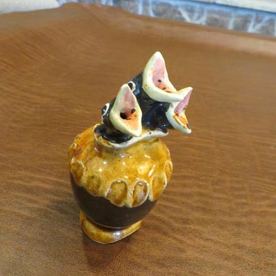 Sale Photo Thumbnail #19: Stuart Bass Pie Bird - Black birds