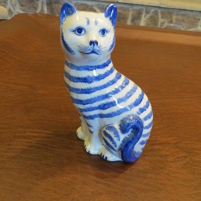 Sale Photo Thumbnail #21: 7" tall blue & white porcelain cat figurine