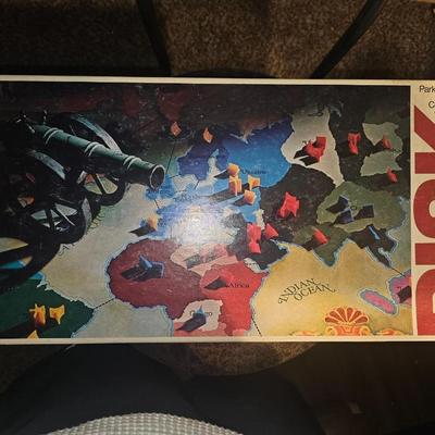 Sale Photo Thumbnail #306: Vintage 1980 Board Game RISK | Like New Condition