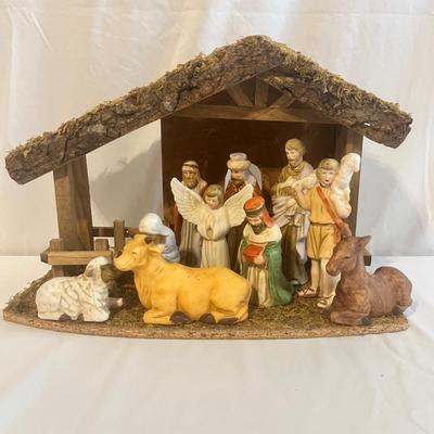 Porcelain Nativity Scene Set (PB-RG)