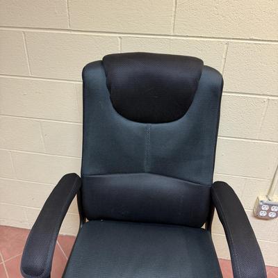 Padded & Upholstered Office Chair (O-MG)