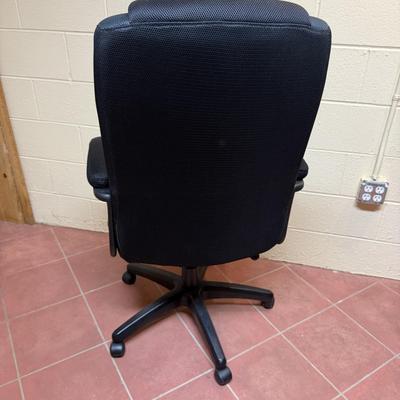 Padded & Upholstered Office Chair (O-MG)