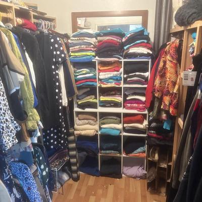 Sale Photo Thumbnail #166