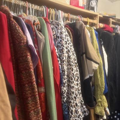 Sale Photo Thumbnail #254