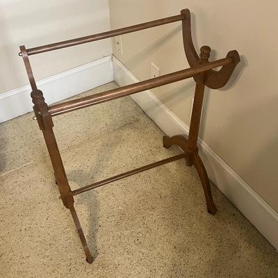 Quilt Rack Plus Blankets (PB-RG)