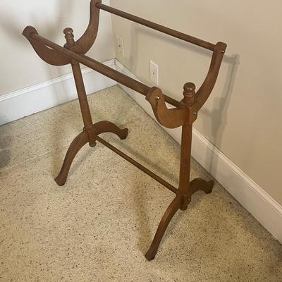 Quilt Rack Plus Blankets (PB-RG)