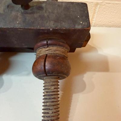 Plow Plane & Two Draw Knives (WS-MG)