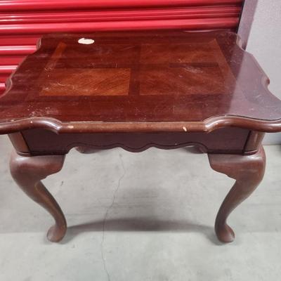 End table