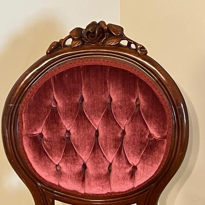 Button Tufted Victorian Parlor Chair (PB-RG)
