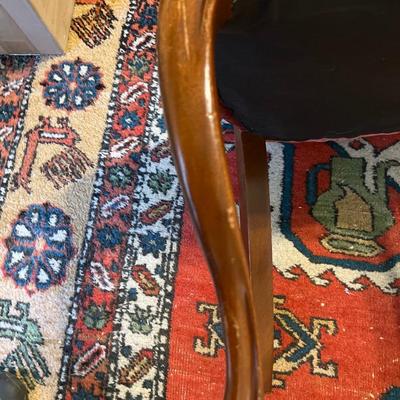 Button Tufted Victorian Parlor Chair (PB-RG)