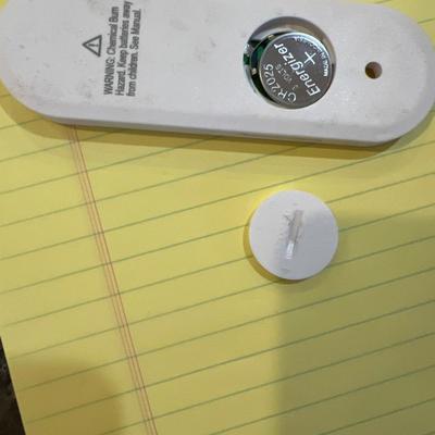 Aspen Smart Wi-Fi Window Fan model ASP-200 (PB-RG)