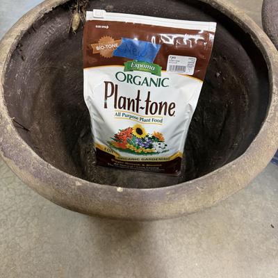 Terra Cotta Pots & Gardening Tools (WS-MG)