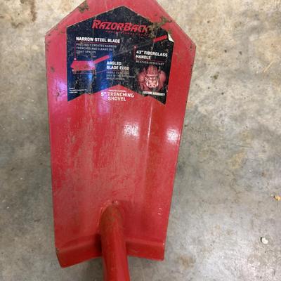 Terra Cotta Pots & Gardening Tools (WS-MG)