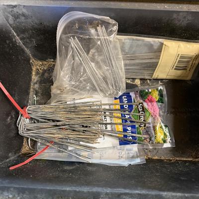 Terra Cotta Pots & Gardening Tools (WS-MG)