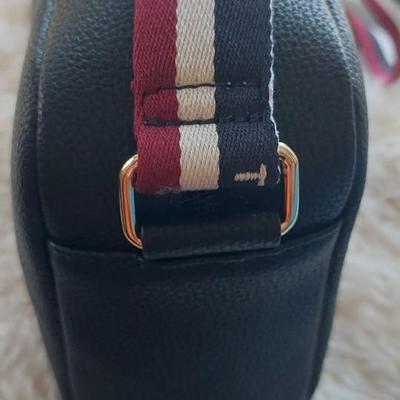 Tommy Hilfiger Purse