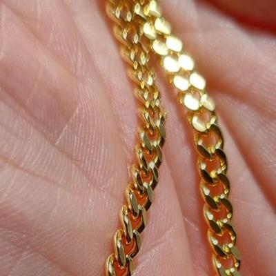 10kt gold necklace