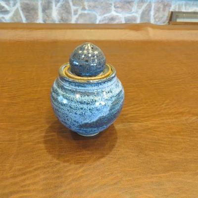Sale Photo Thumbnail #73: Small 4" blue clay pot with lid