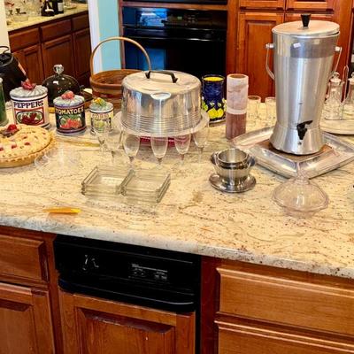 Sale Photo Thumbnail #36: CENTER ISLAND - KITCHEN