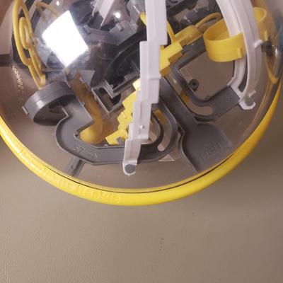 LOT 100B: Vex Robotics Building Sets, Perplexus Maze Puzzle Balls & Maze Racers Game